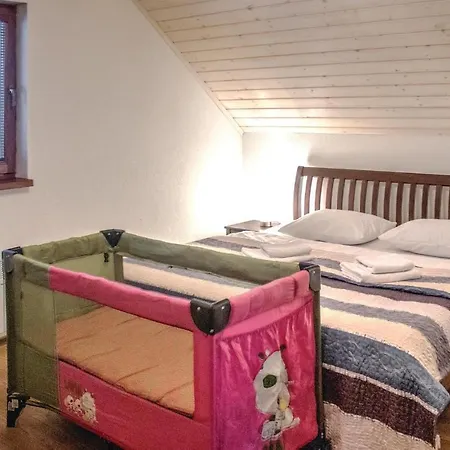Holiday home Two-bedroom Holiday In Stara Lesna